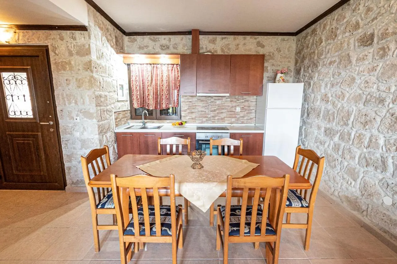 Twin Castles Maisonettes By Rentalspro Services - Kriopigi Halkidiki