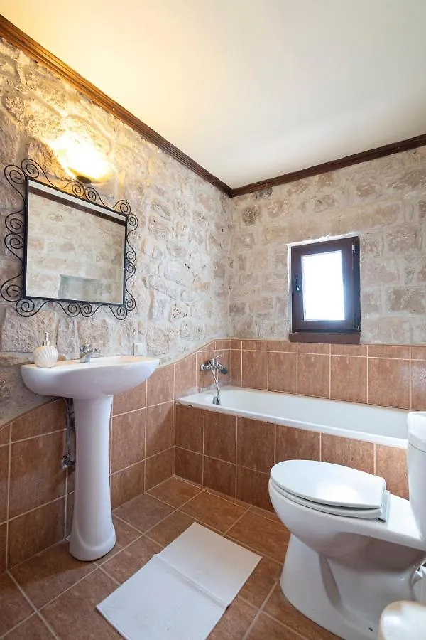 Twin Castles Maisonettes By Rentalspro Services - Kriopigi Halkidiki 0*,
