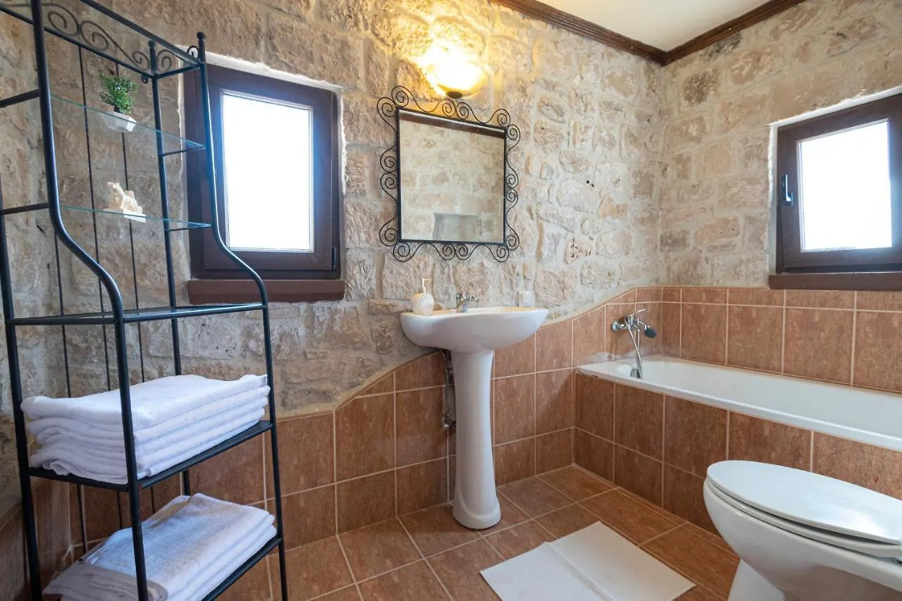 Twin Castles Maisonettes By Rentalspro Services - Kriopigi Halkidiki